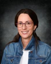 Szabados Dora